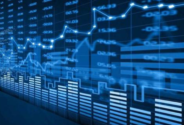 散户操作股票配资的时候需要遵循哪些法则呢？